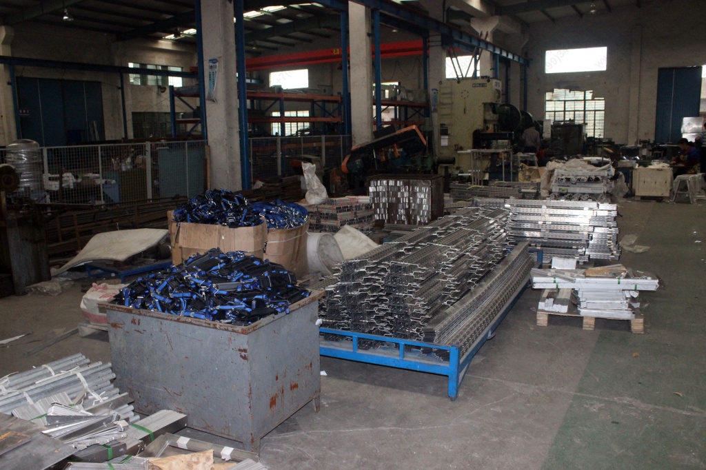 Завод строительных ходуль Китай КНР ASpro stilts